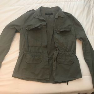 Army green light jacket